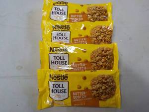 lot 312 image: 4 ct Nestles 11 oz bags Toll House...