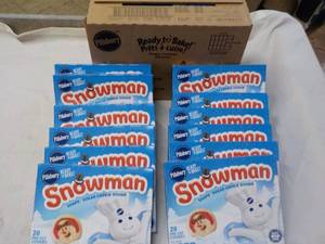 lot 327 image: 24 ct. Pillsbury 9.1 oz boxes Snowm...