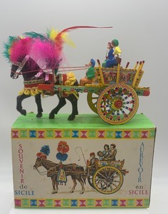 lot 57 image: Vintage Sicilian Horse-Drawn Carriage Souvenir with Colorful Feathers