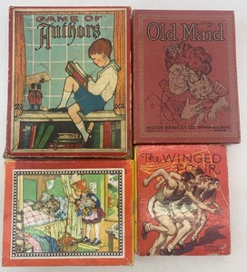 lot 75 image: Collection of 4 Vintage Card and Puzzle Games