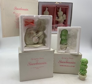 lot 91 image: Department 56 Springtime Stories Snowbunnies Figurine Set including Ill Color the Easter Egg and Shrubs-In-A-Tub