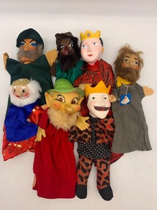 lot 113 image: Collection of 7 Kersa Hand Puppets - Fairy Tale Characters