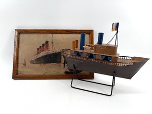 lot 162 image: Vintage Ship Model and Walter Thomas Maritime Print Set