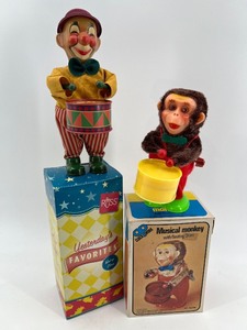 lot 182 image: Set of 2 Vintage Mechanical Toys Drumming Clown & Musical Monkey