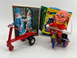 lot 184 image: Vintage Roli Zoli and Mechanical Clown Tricycle Toys