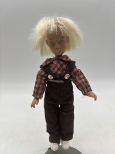 lot 224 image: Vintage Sasha 12-inch Doll with Blonde Hair in Overalls