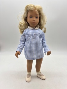 lot 226 image: Vintage Blonde Sasha Doll with Blue Gingham Dress