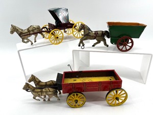 lot 262 image: Set of 3 Vintage Northwestern Tin Horse-Drawn Carriages and Wagons