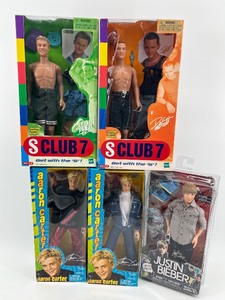 lot 267 image: Collection of 5 Pop Star Dolls Including Justin Bieber, Aaron Carter, and S Club 7