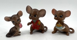 lot 277 image: Set of 3 Vintage Ceramic Mouse Figurines by Gorham