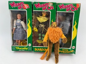 lot 286 image: Mego Wizard of Oz Action Figures Set of 4