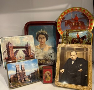 lot 313 image: Collection of British Royalty and Landmarks Decorative Tins