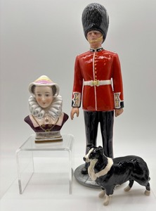 lot 318 image: Collection of Royal Doulton The Guardsman Figurine and John Beswick Border Collie