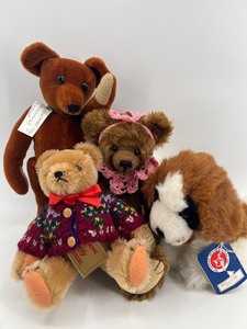lot 333 image: Collection of 4 Handmade and Original Teddy Bears including Hermann