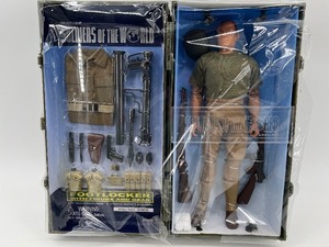 lot 348 image: Soldiers of the World Footlocker with Figure and Gear