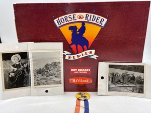 lot 357 image: Roy Rogers and Trigger Collectible Set with Photos and Ribbon