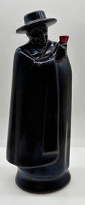 lot 364 image: Vintage Porcelain Figurine of Zorro Style Gentleman Sherry Decanter 1969