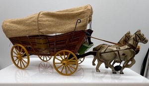 lot 373 image: Vintage Tin Litho Covered Wagon Toy with Horses