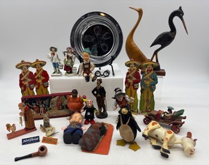 lot 375 image: Collection of Vintage Figurines and Assorted Collectibles