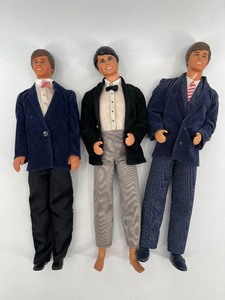 lot 402 image: Set of 3 Vintage Ken Dolls in Formal Attire