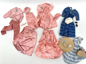 lot 410 image: Vintage Barbie Clothing and Accessories Set