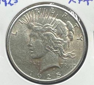 lot 4 image: 1925 Silver Peace Dollar XF