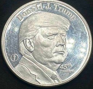 lot 30 image: President Donald Trump 45th President 1oz .999 Silver Round BU