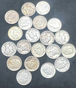 Lot of 20 Mixed Silver Dimes (Mercury & Roosevelts)
