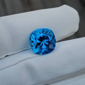 lot 17 image: BIG 19.21 Carat Natural Topaz, Cushion Cut Retail Value Approximately $960 VIDEO