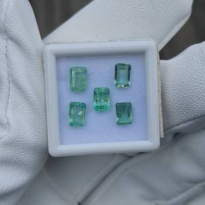 lot 19 image: 3.10 Carat Zambian Emerald Set (5 Stones) VIDEO