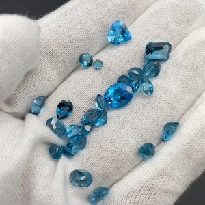 lot 30B image: 26.42 Carat Mixed Blue Stone ParcelAssorted Shapes, Sizes & Cuts  VIDEO 