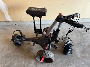 lot 31 image: MGI Zip x3 Golf Cart