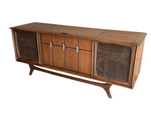 RCA Mid Century Vintage Record Player Changer Stereo Console AM FM