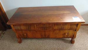 lot 36 image: Lowboy Dresser