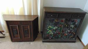 lot 52 image: 2- Vintage Cabinets