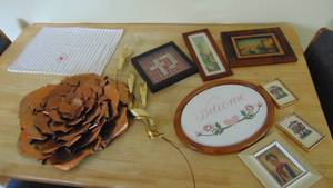lot 56 image: Misc Wall Decor and Pictures