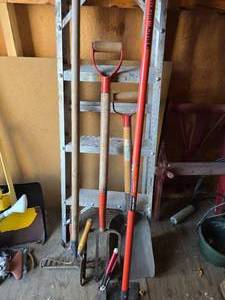 lot 92 image: Ladder and Yard Tools