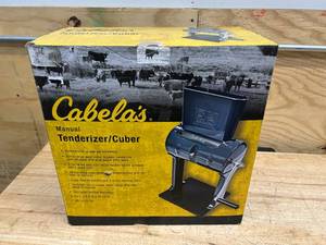 lot 84 image: CABELAS Manual TenderizerCuber