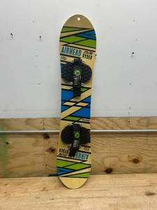 lot 96 image: AIRHEAD Snow Ryder 42 Snow Board