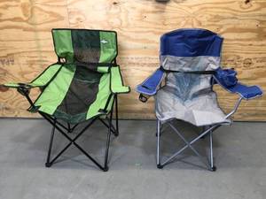 lot 76 image: Lot of 2 - Outdoor Folding Chairs