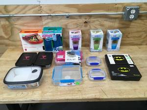 lot 170 image: Lot of Assorted Food Storage Containers