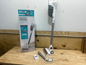 lot 114 image: BlackDecker POWERSERIES 20-Volt MAX Lithium-Ion Cordless Bagless Stick Vacuum Cleaner