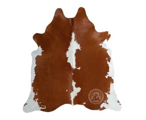 lot 9 image: Sunshine Cowhides