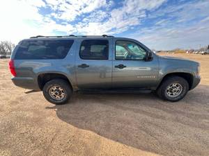 2008 Chevrolet Suburban 2500 LS Sport Utility 4D