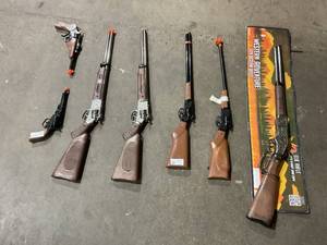 lot 408 image: LOT OF 7 Cap Toy Guns