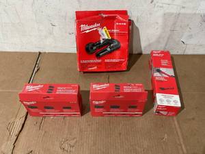 lot 298 image: LOT OF 4 Milwaukee Vacuum Accessories