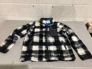 lot 542 image: Large Columbia West Bend II Full-Zip Jacket