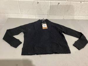 lot 568 image: XS The North Face Womens Mock Neck Cotton Chabot Top