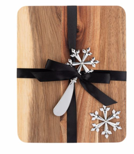 lot 425 image: CBK Silver Snowflake Rectangle Cutting Board and Spreader