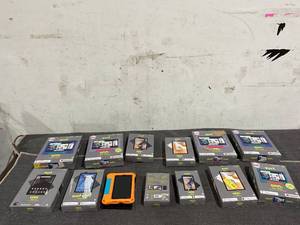 lot 184 image: LOT OF Onn. Tablets